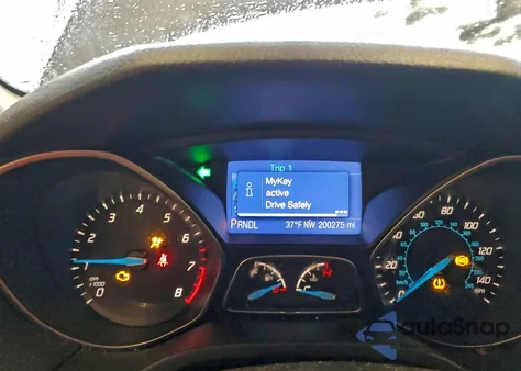 2013 Ford Focus Se из США, поврежденный, VIN 1FADP3F23DL267120